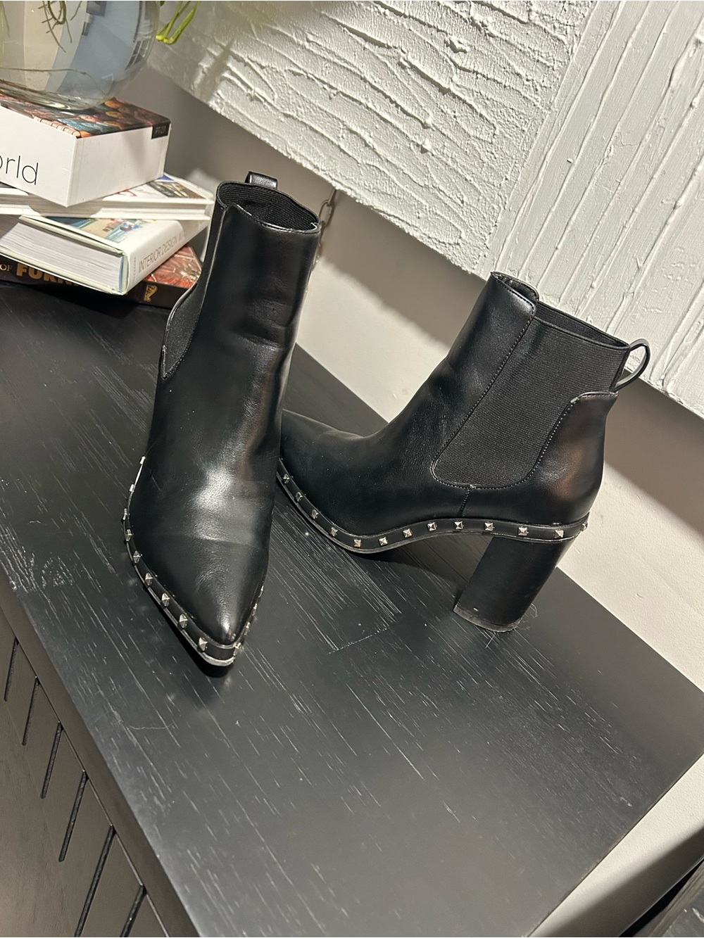 Charles by Charles David Dodger Boots 6.5 Black Studded Pointed Toe Chelsea